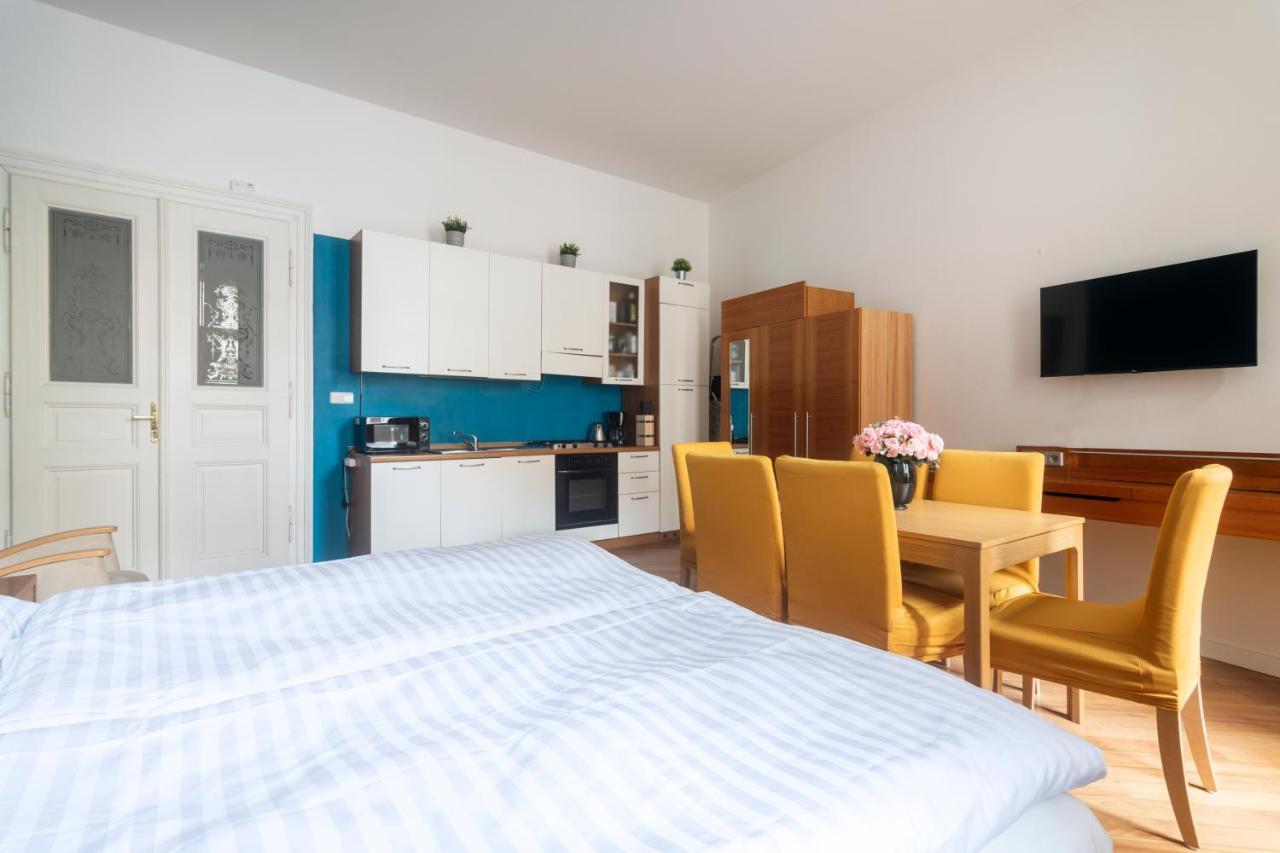 Moonlight Apartments Old Town Prague Extérieur photo